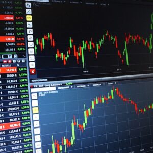 chart, trading, courses-1905225.jpg